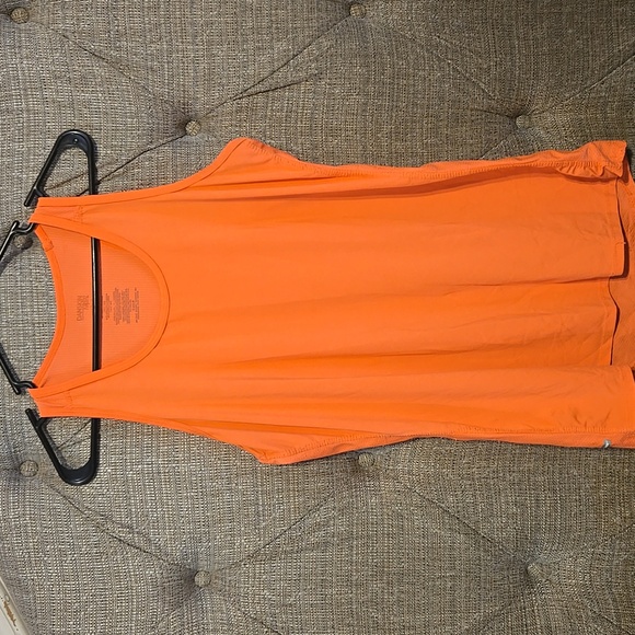 Women's Medium Danskin Dri-More Athletic Tank Tops - Picture 5 of 11